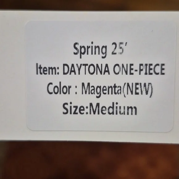 Boutine LA Magenta Daytona One-Piece Swimsuit Sz M Brand New - Picture 3 of 4